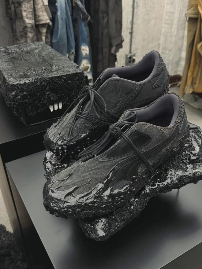；FILA x 黄景瑜；PUMAROARINGWILDAG旗舰厅ios版Moncler x Lulu Li(图2)